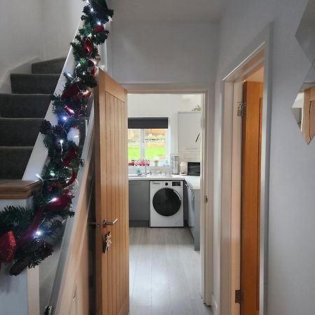 Sheldon House 3 Bed Cosy Home Nr Jlr & Nec Buitenkant foto