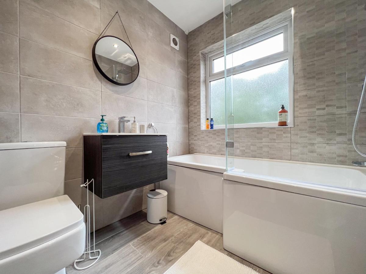 Sheldon House 3 Bed Cosy Home Nr Jlr & Nec Buitenkant foto