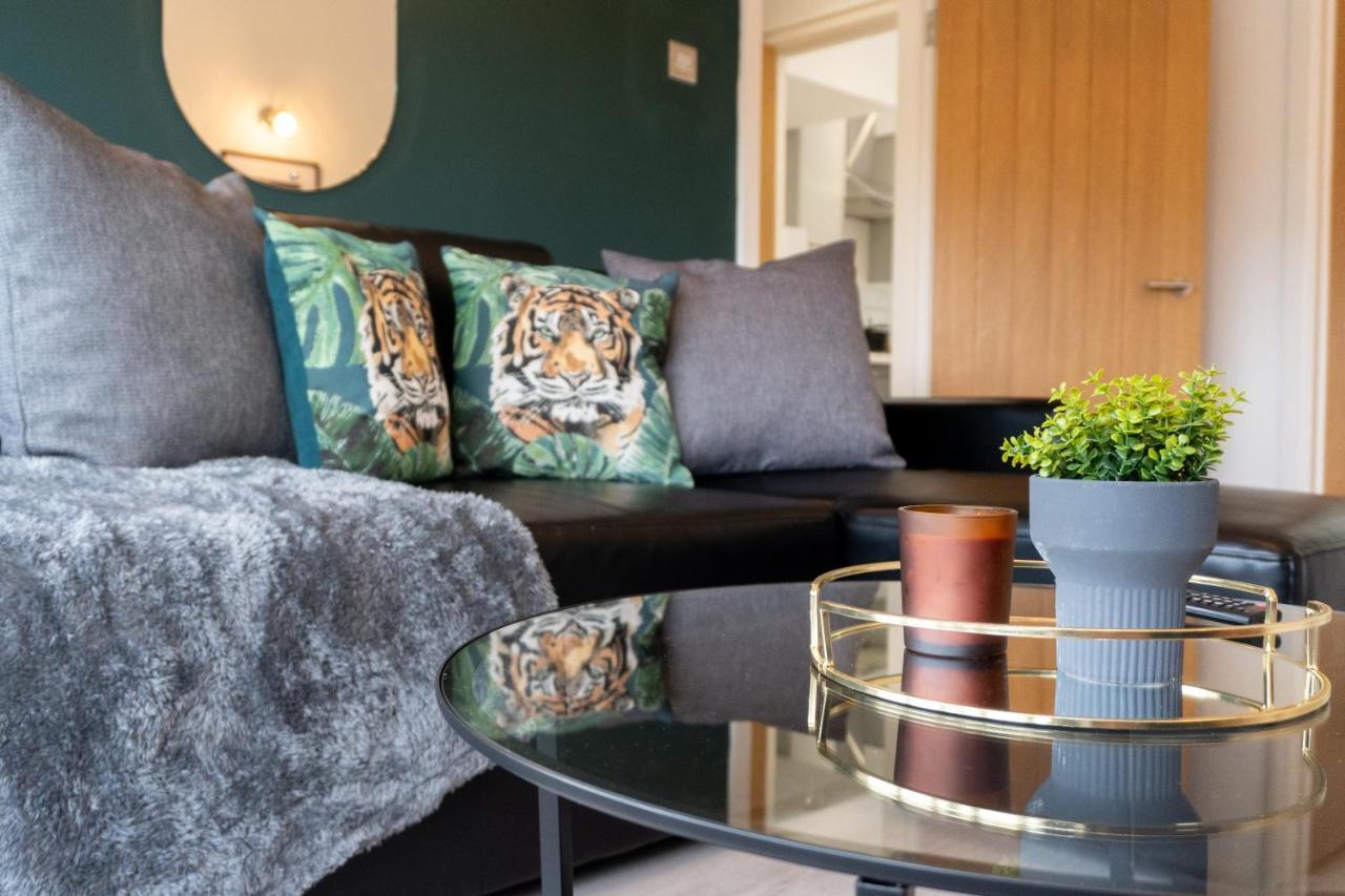 Sheldon House 3 Bed Cosy Home Nr Jlr & Nec Buitenkant foto
